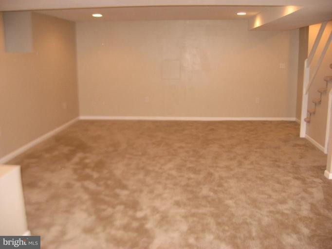 916 Andover Road Baltimore, MD 21218 - Photo 19 of 30