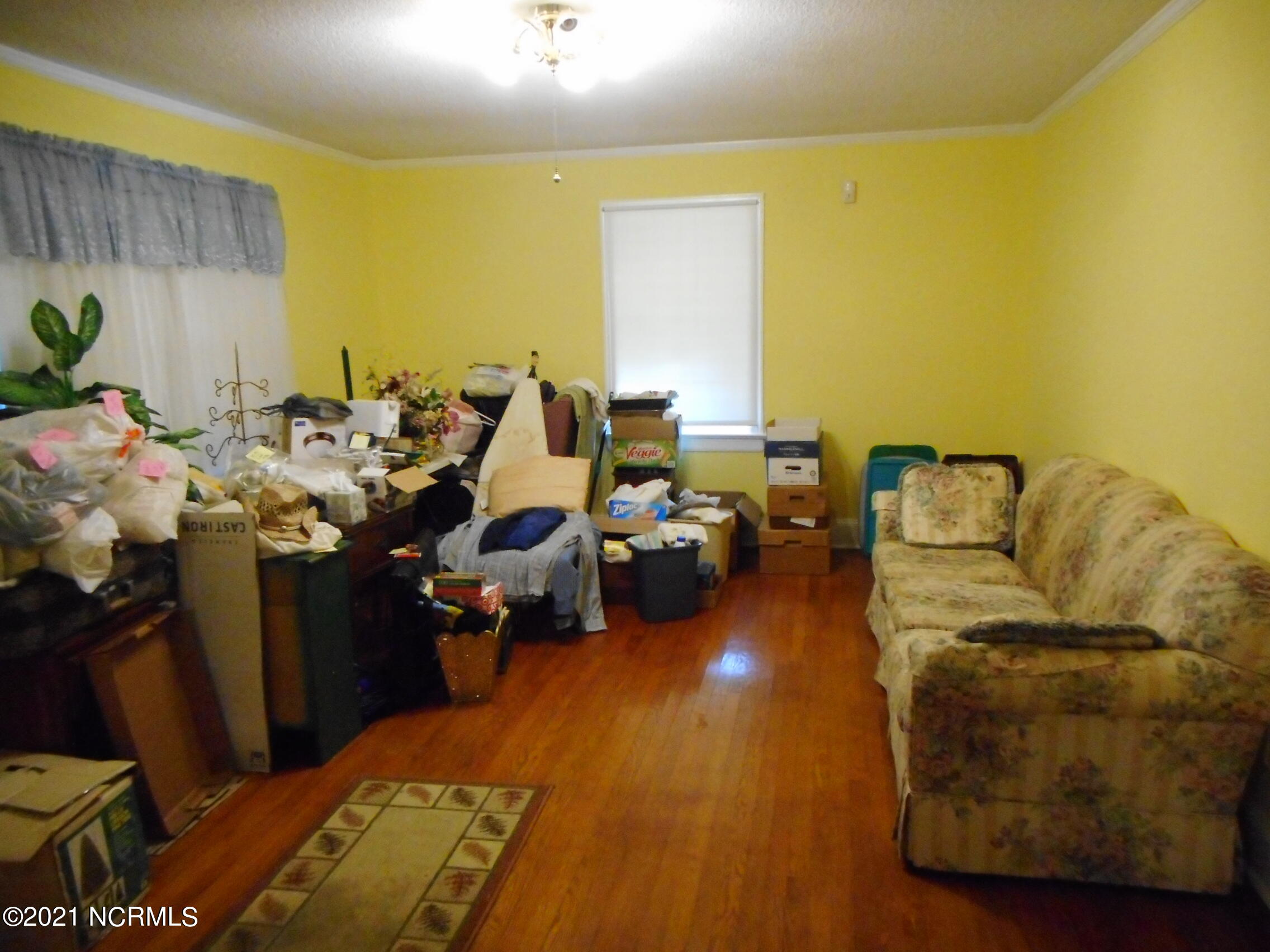 1508 West Ragsdale Road Greenville, NC 27858 - Photo 8 of 11 1508 Ragsdale Livingroom