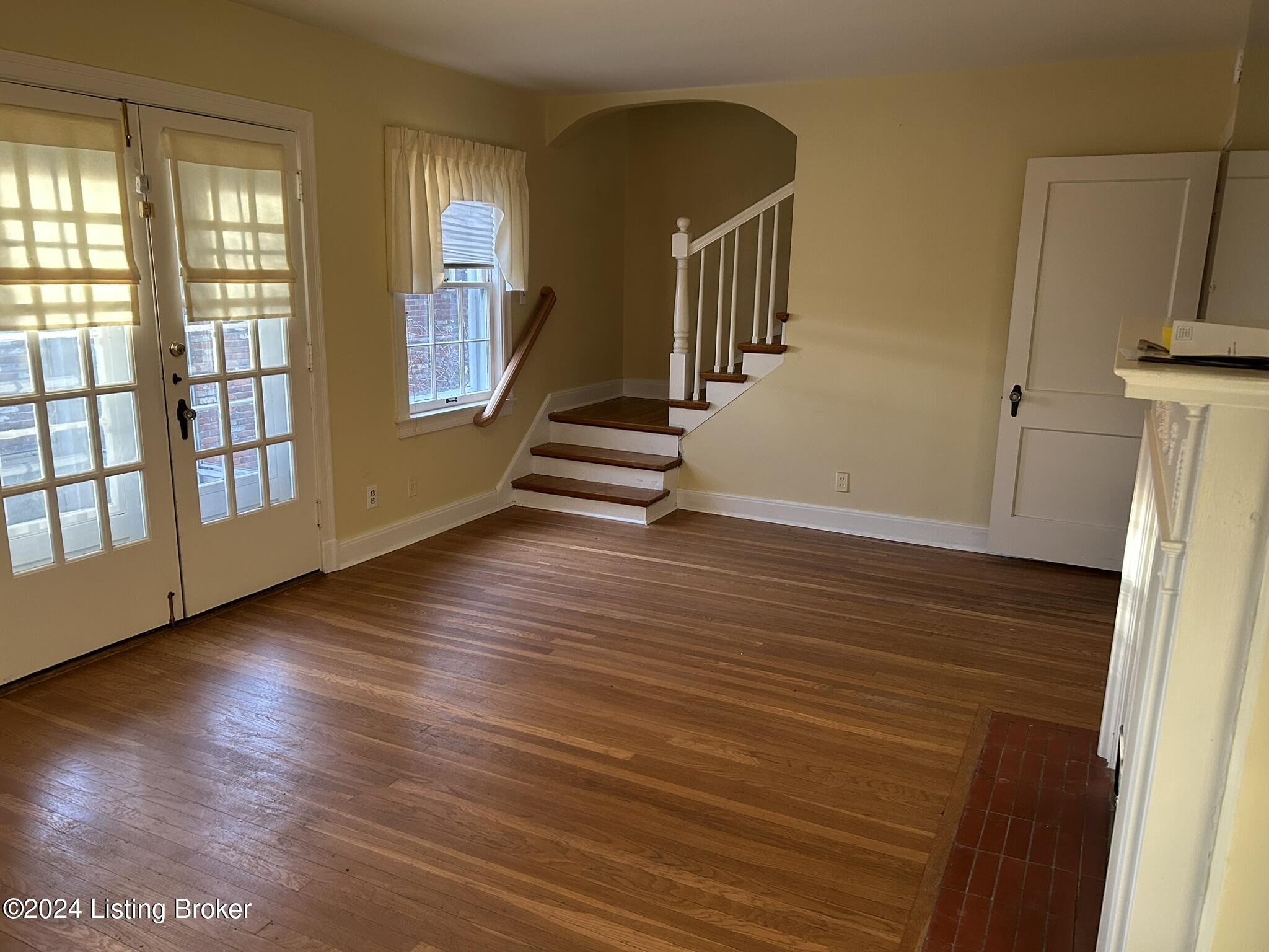 2313 Manchester Road Louisville, KY 40205 - Photo 8 of 24 IMG_0484