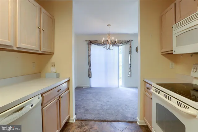 a close up view of washer and dryer