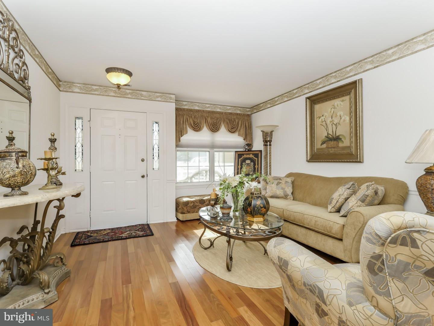 126 South Timber Road Holland, PA 18966 - Photo 2 of 25 Living Room