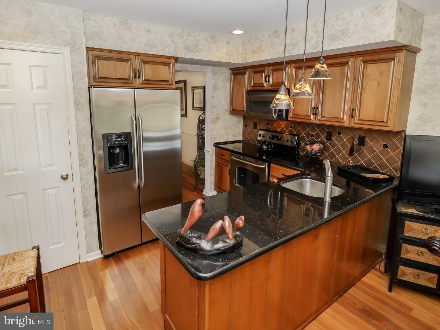 126 South Timber Road Holland, PA 18966 - Photo 6 of 25 Kitchen