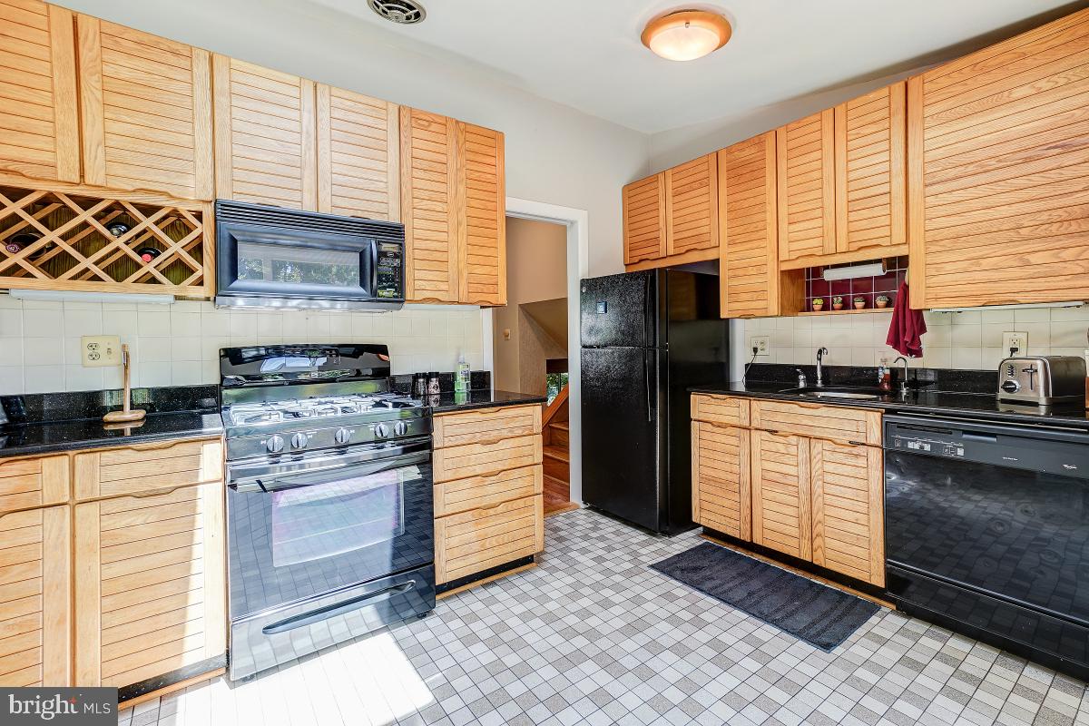 414 Eisner Street Silver Spring, MD 20901 - Photo 16 of 36