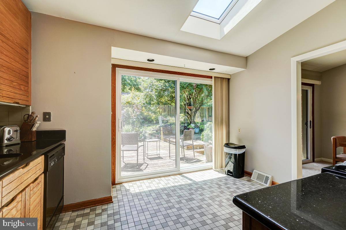 414 Eisner Street Silver Spring, MD 20901 - Photo 17 of 36