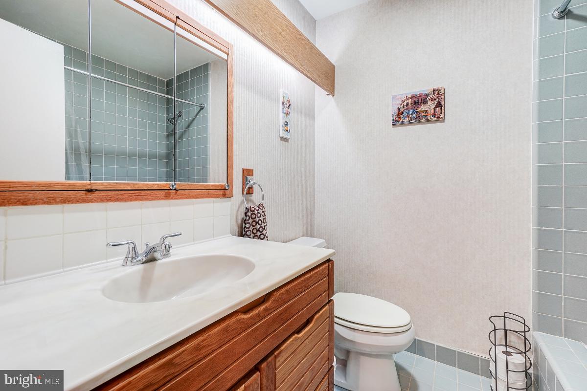 414 Eisner Street Silver Spring, MD 20901 - Photo 21 of 36