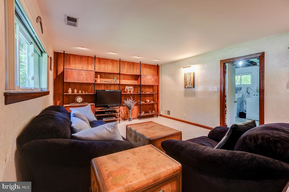 414 Eisner Street Silver Spring, MD 20901 - Photo 30 of 36