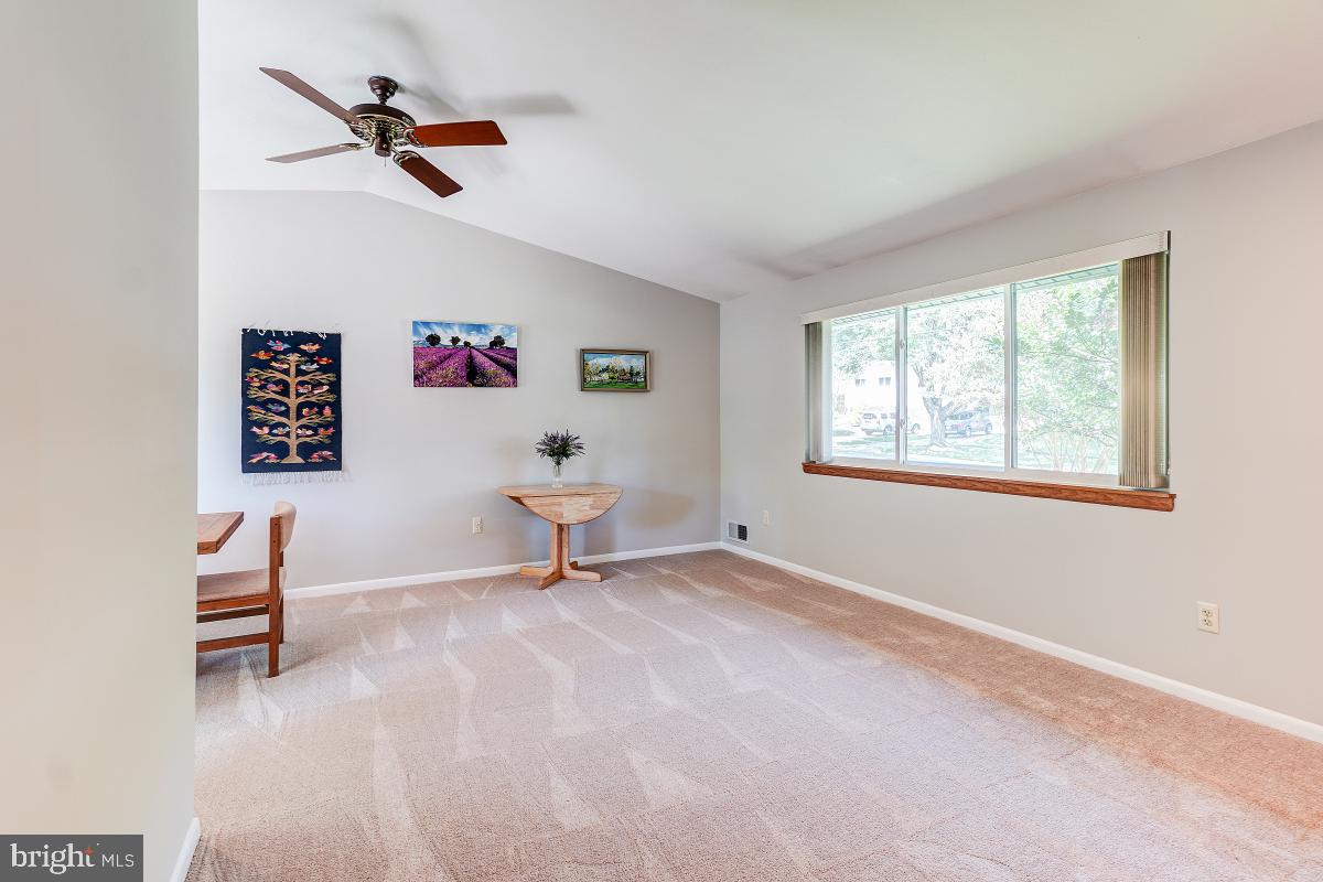 414 Eisner Street Silver Spring, MD 20901 - Photo 8 of 36