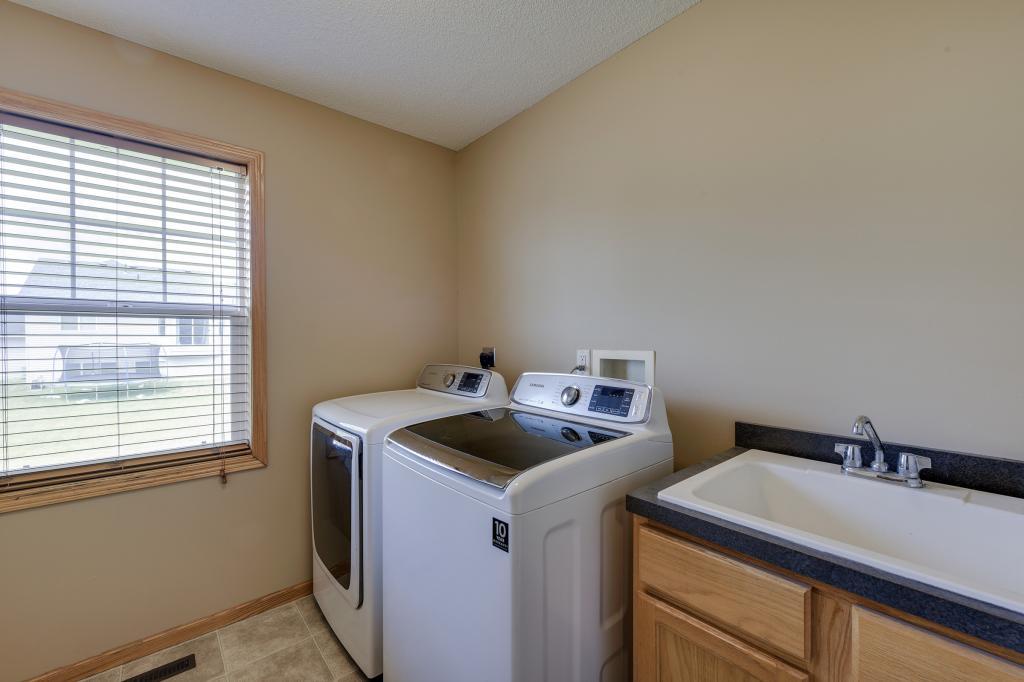 1012 Prospect Pointe Road Jordan, MN 55352 - Photo 15 of 24 Gallery Image 15