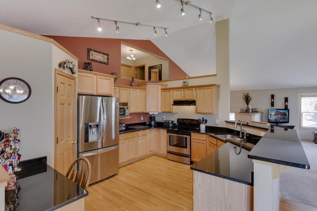 1012 Prospect Pointe Road Jordan, MN 55352 - Photo 7 of 24 Gallery Image 7
