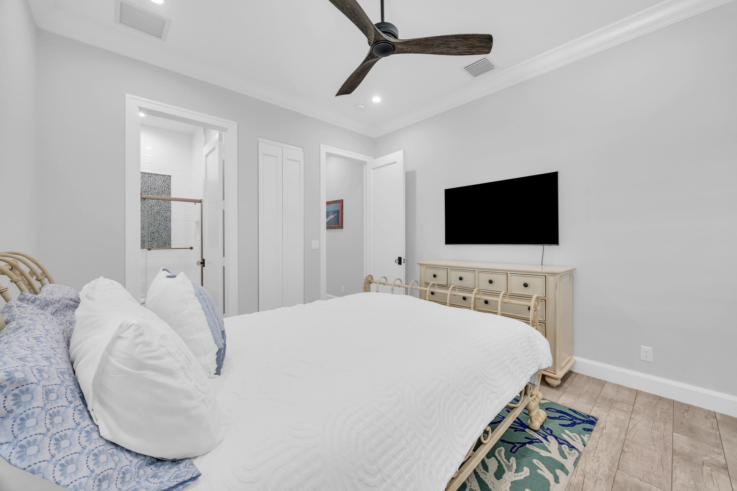 5481 Hibiscus Road Jupiter, FL 33458 - Photo 29 of 66 004_Yq21