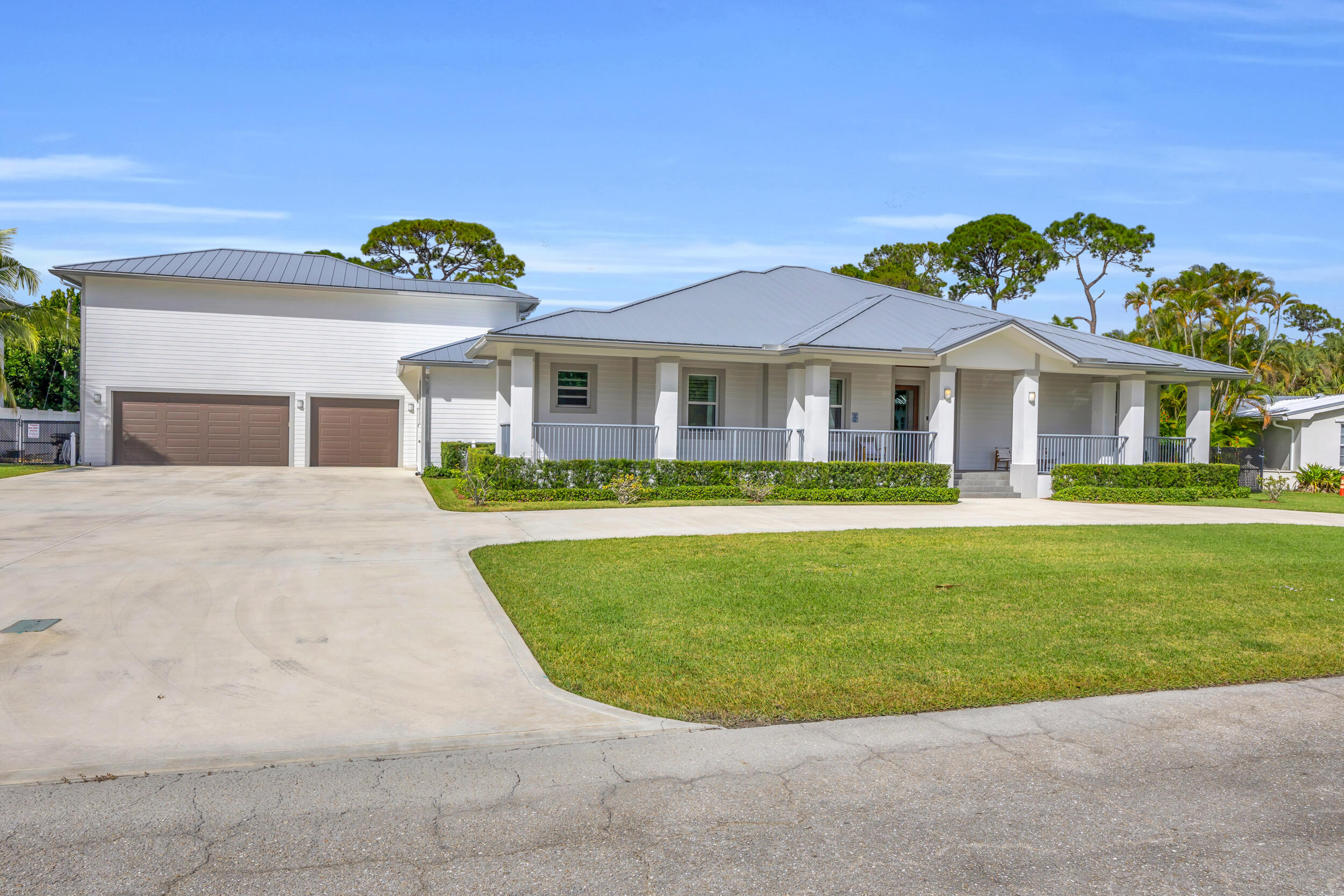 5481 Hibiscus Road Jupiter, FL 33458 - Photo 3 of 66 038_tLXp