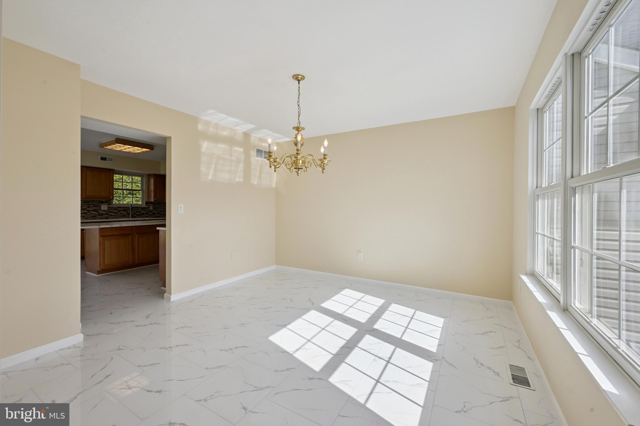 8 Toby Wells Court Delran, NJ 08075 - Photo 12 of 25