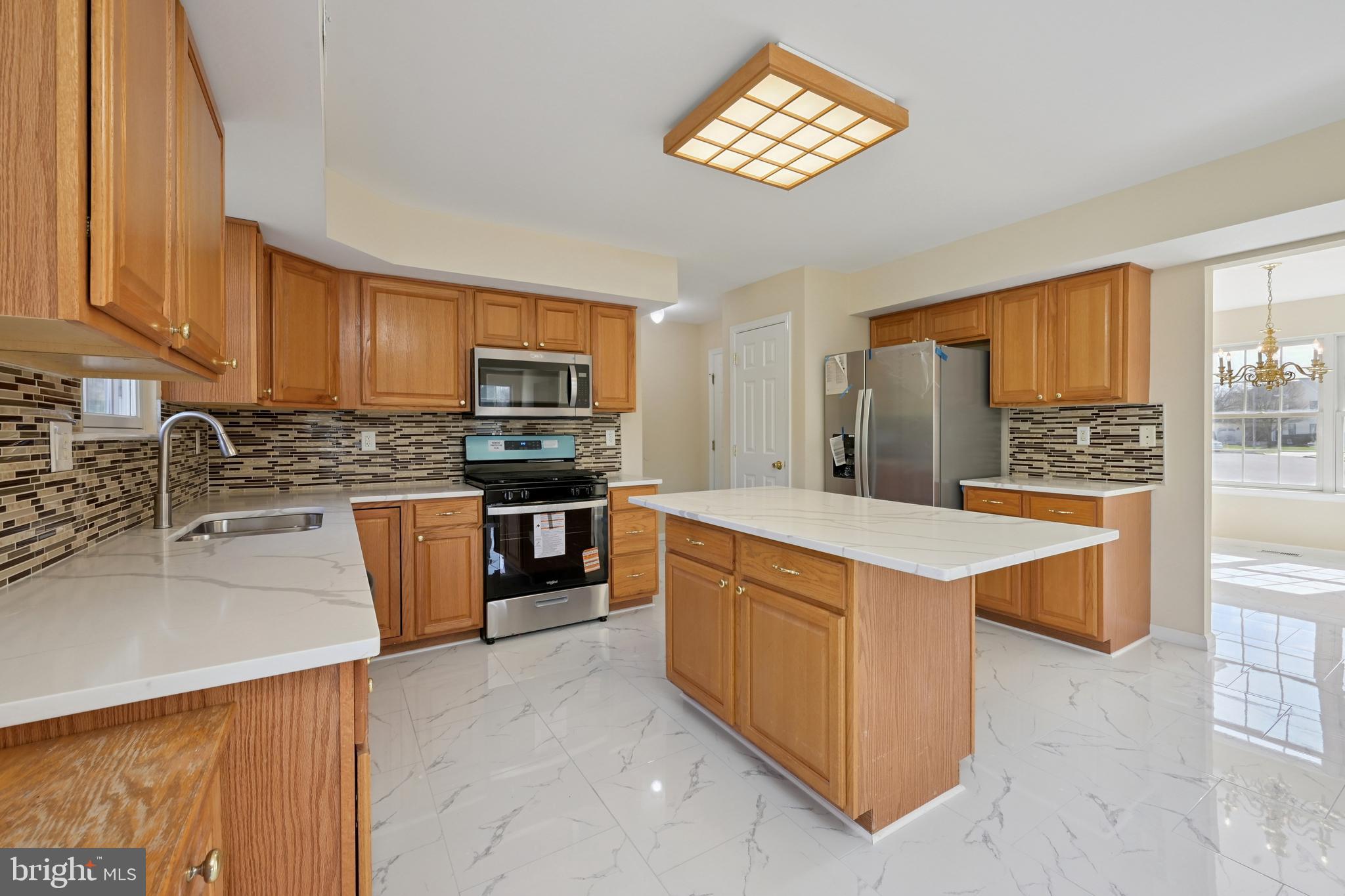 8 Toby Wells Court Delran, NJ 08075 - Photo 5 of 25