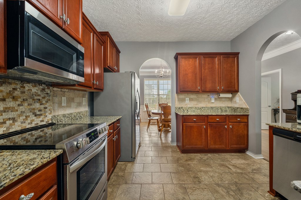 56 Apache Trail Fort Mitchell, AL 36856 - Photo 9 of 34 Gallery Image 9