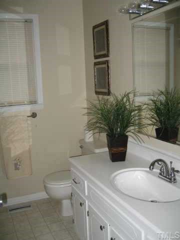 7373 Covered Bridge Road Wendell, NC 27591 - Photo 6 of 12 Gallery Image 6