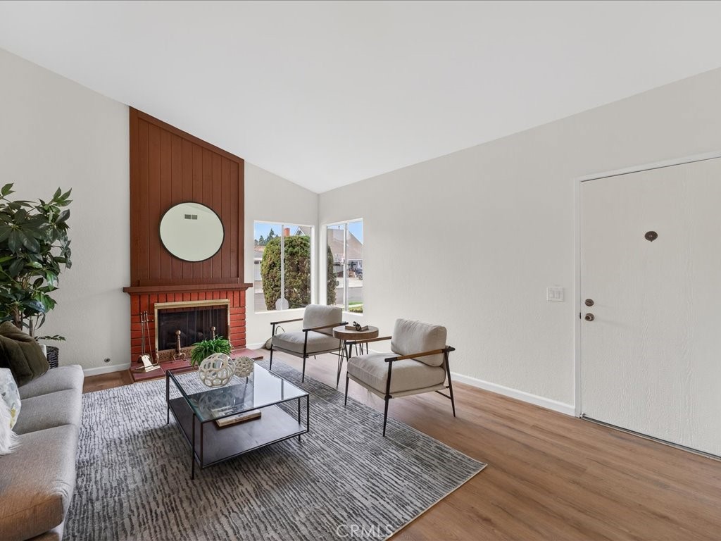 13252 Marshall Lane Tustin, CA 92780 - Photo 5 of 45