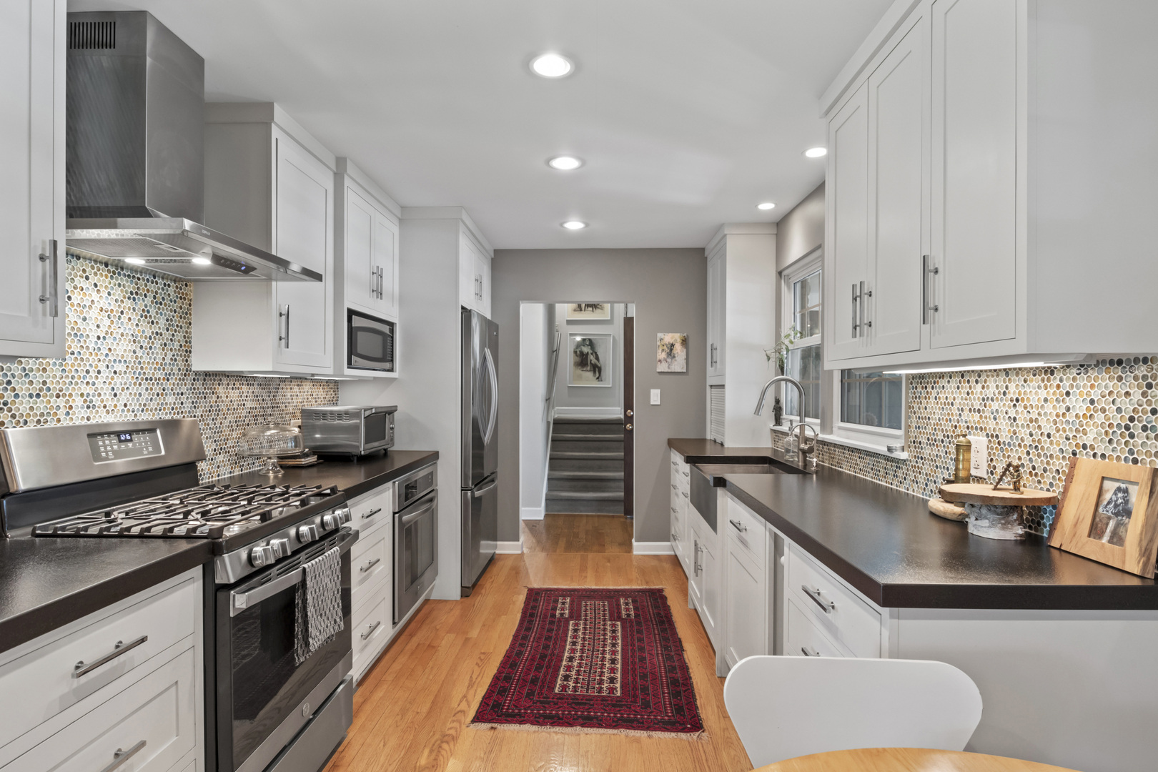 Undisclosed Address Glenview, IL 60025 - Photo 12 of 42