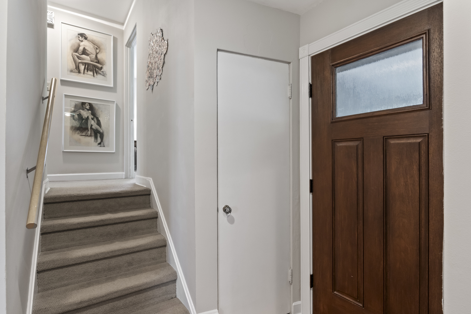 Undisclosed Address Glenview, IL 60025 - Photo 17 of 42