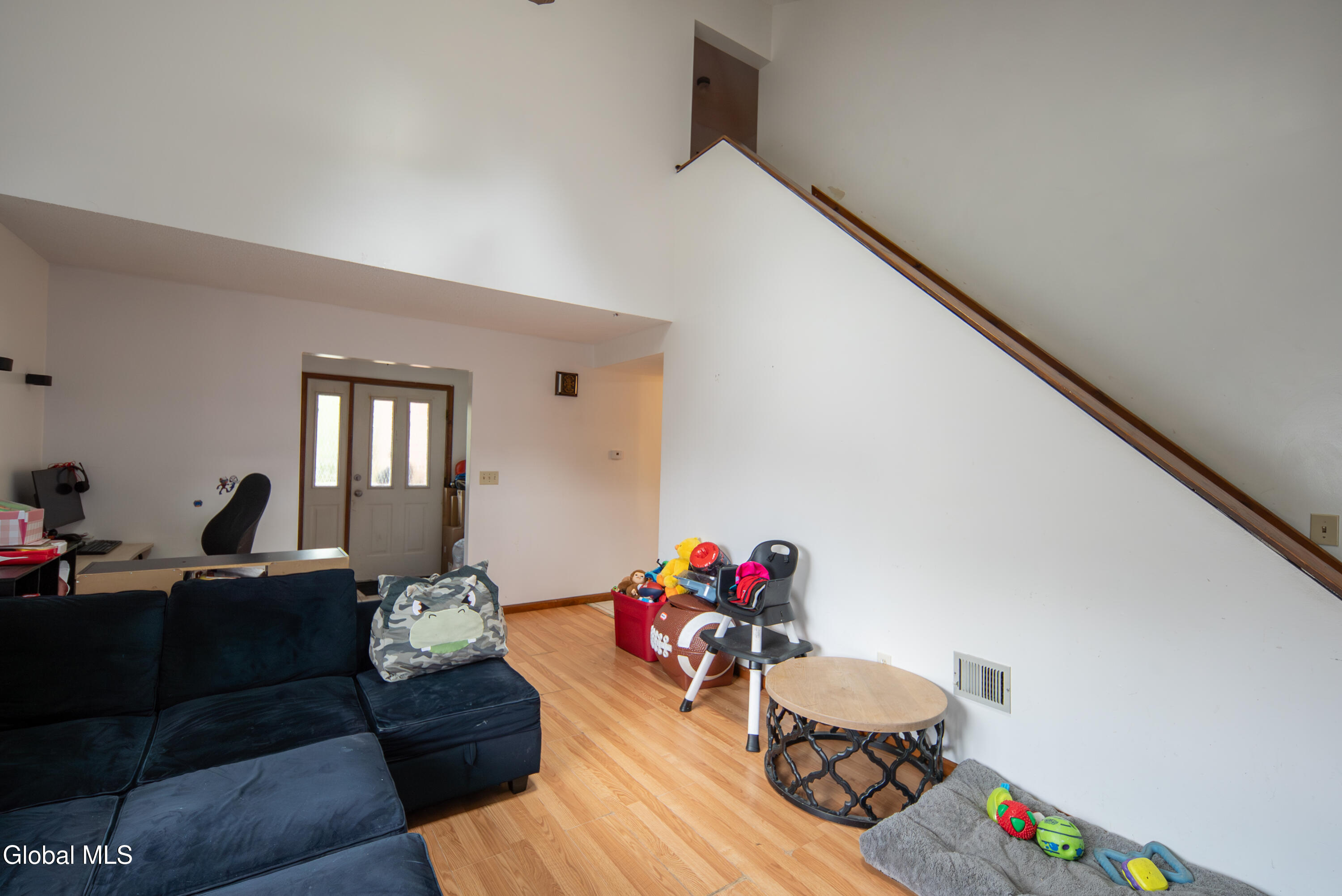 101-103 Stone Ridge Court Guilderland, NY 12009 - Photo 8 of 25 025
