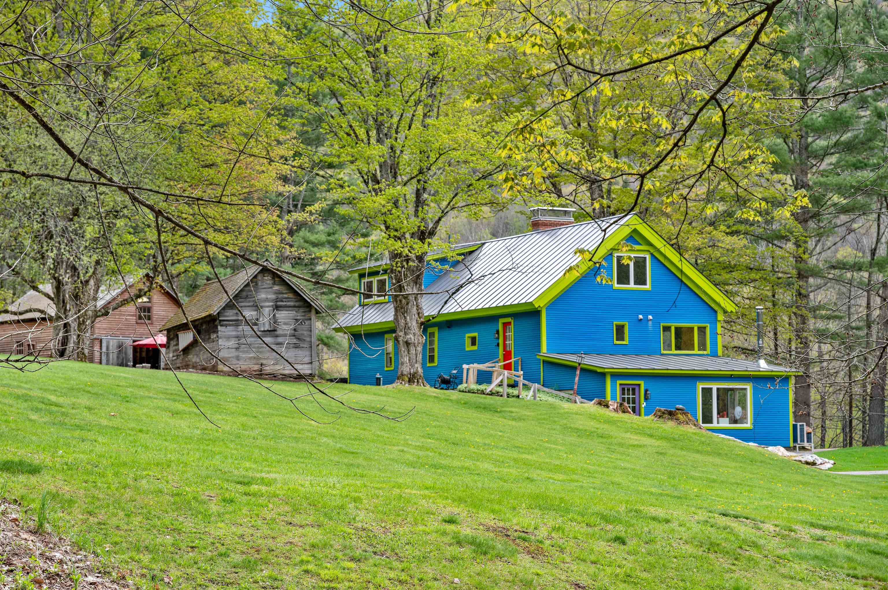 3955 Vermont Rte 100 Warren, VT 05674 - Photo 3 of 59