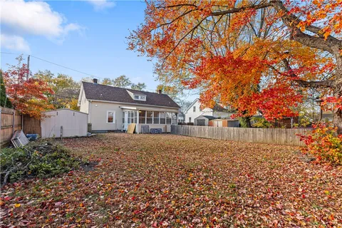 $2,000 | 41 Oak Street, Unit 43, Cranston, RI 02910