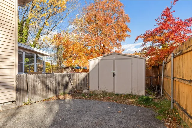 $2,400 | 41 Oak Street, Unit 43, Cranston, RI 02910