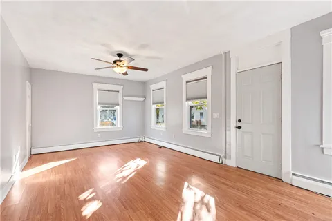 $2,000 | 41 Oak Street, Unit 43, Cranston, RI 02910