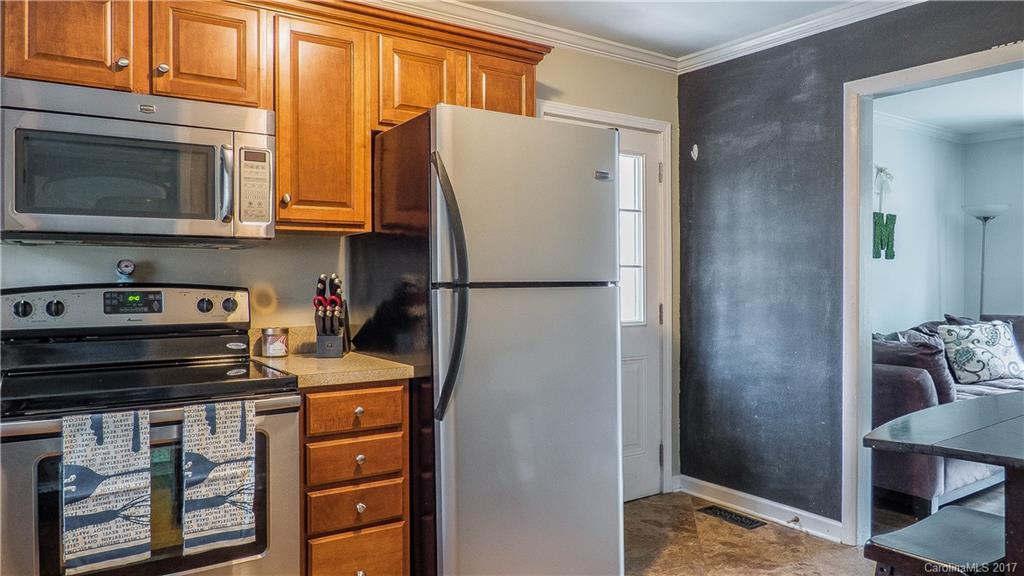 4408 Raney Way, Unit 4 Charlotte, NC 28205 - Photo 4 of 18 Gallery Image 4