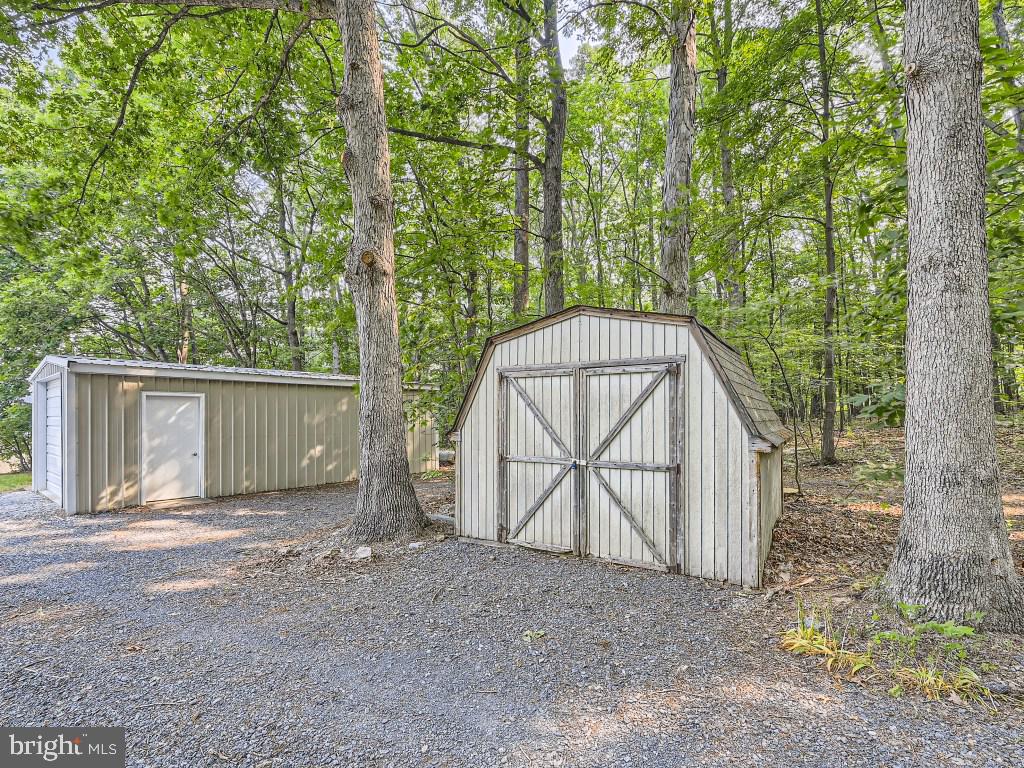 3586 Water Tank Road Manchester, MD 21102 - Photo 34 of 46 Garage and storage shed