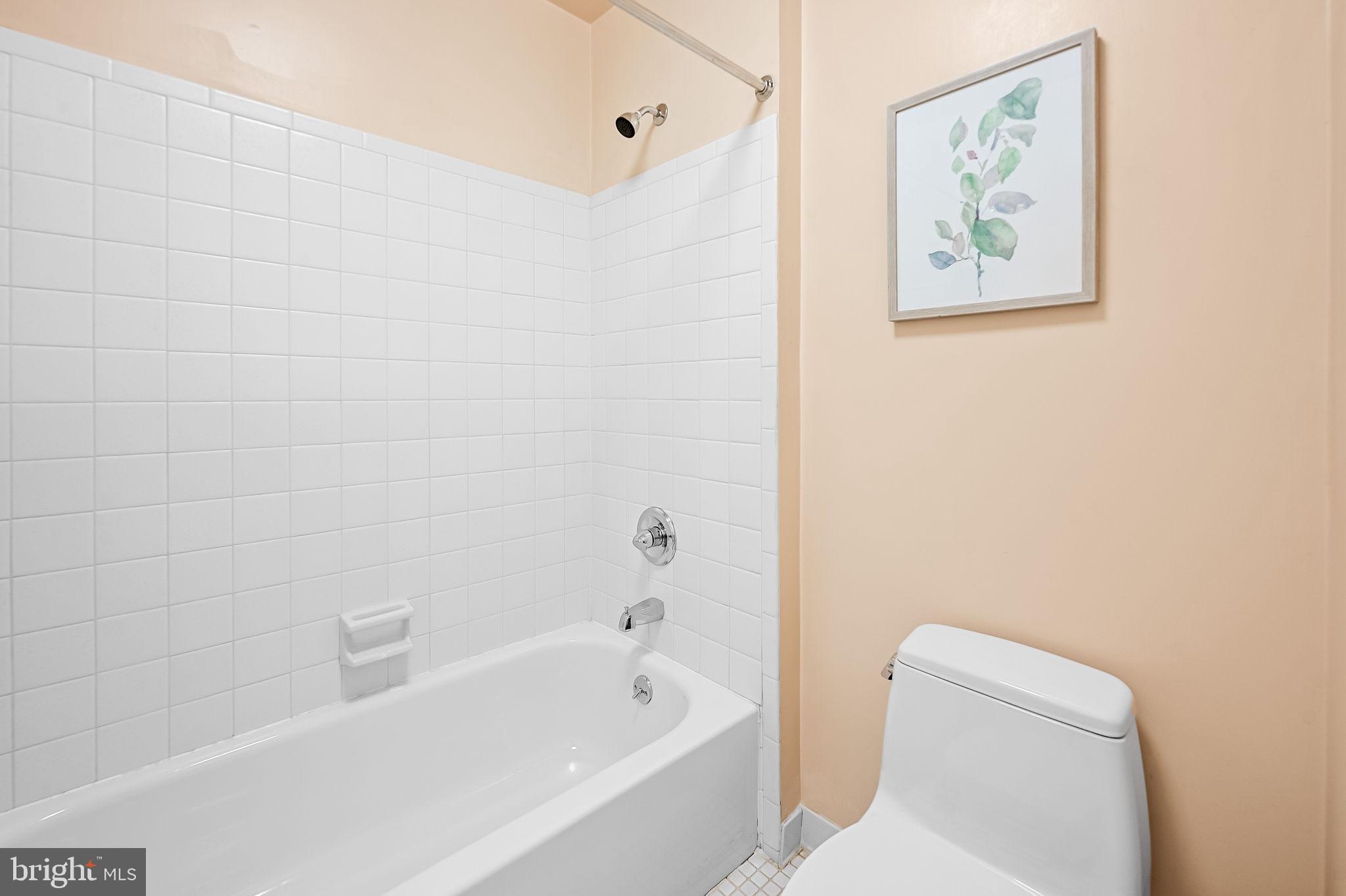 15 West Barre Street Baltimore, MD 21201 - Photo 40 of 52
