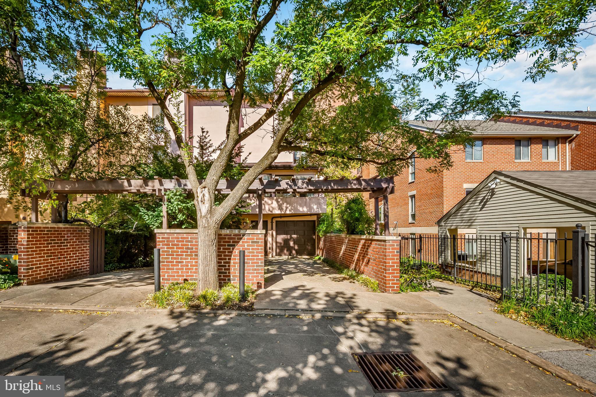 15 West Barre Street Baltimore, MD 21201 - Photo 45 of 52
