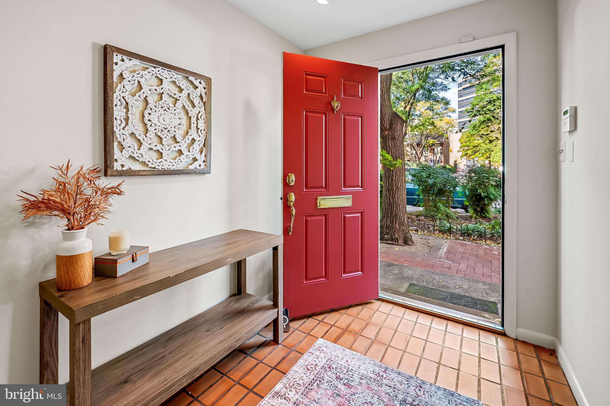 15 West Barre Street Baltimore, MD 21201 - Photo 5 of 52
