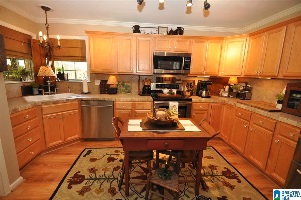 204 Queens Gate Alabaster, AL 35114 - Photo 8 of 24