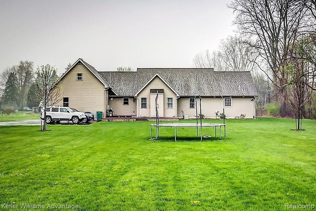 19931 Inkster Road Romulus, MI 48174 - Photo 16 of 18 Back of the home