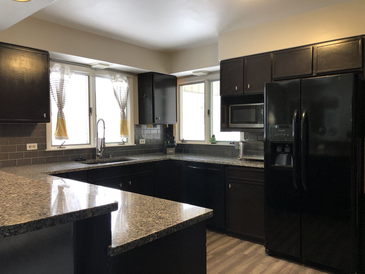 9431 East Cherry Bend Road Traverse City, MI 49684 - Photo 2 of 15 1869595-1.JPG