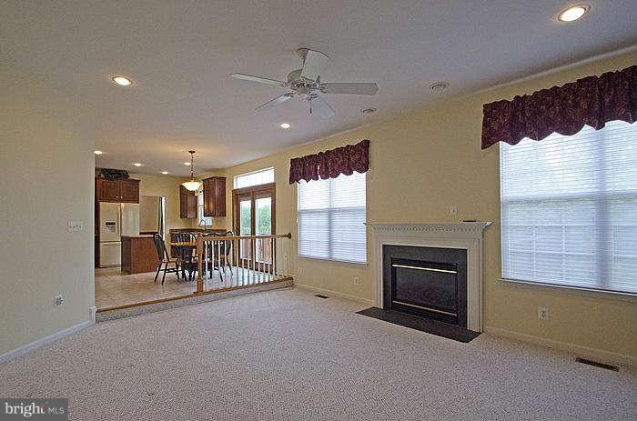 2201 Manor Spring Terrace Silver Spring, MD 20906 - Photo 11 of 29 Family Room