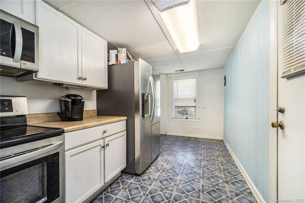 3809 Plainview Road Charlotte, NC 28208 - Photo 5 of 30