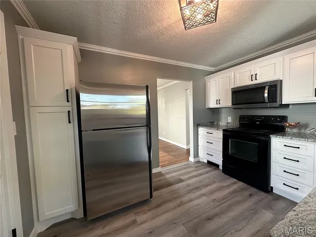 $159,900 | 406 Perry Street, Lebanon, MO 65536