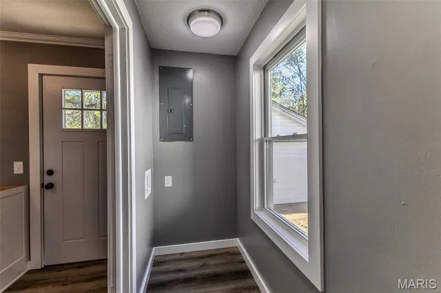 $159,900 | 406 Perry Street, Lebanon, MO 65536