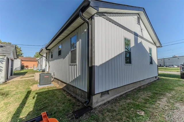 $159,900 | 406 Perry Street, Lebanon, MO 65536