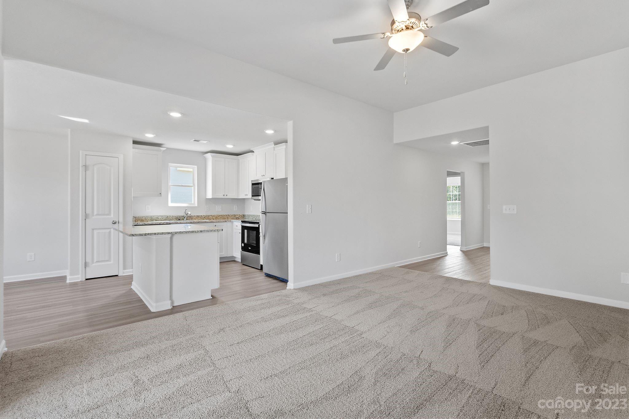 3230 Maple Rdg Drive Gastonia, NC 28052 - Photo 2 of 10 Gallery Image 2