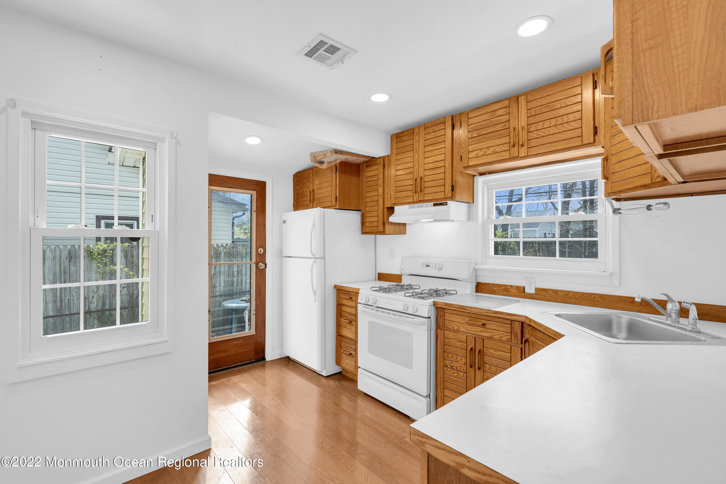 14 Sunset Road Brick, NJ 08723 - Photo 19 of 25 019_dsc06708