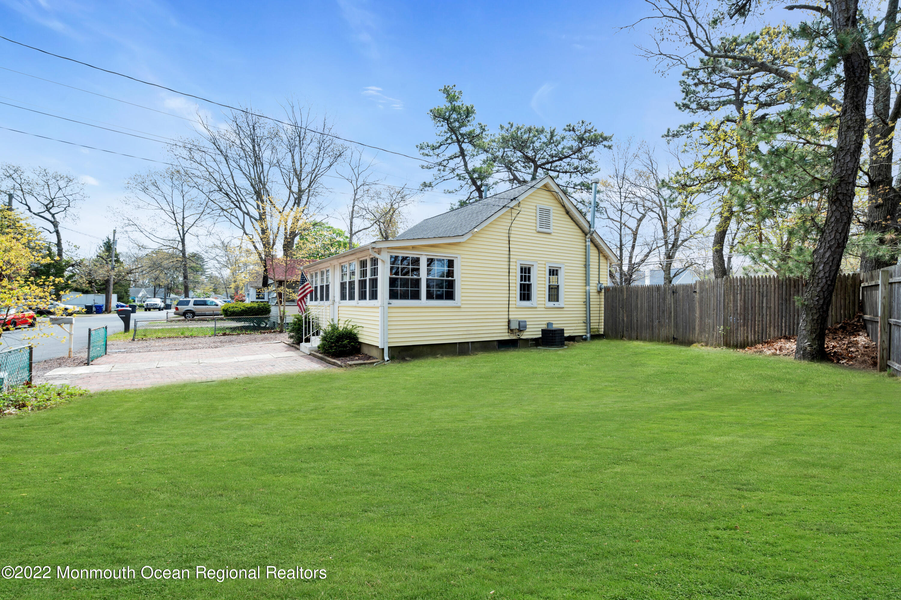 14 Sunset Road Brick, NJ 08723 - Photo 5 of 25 005_dsc06751-1