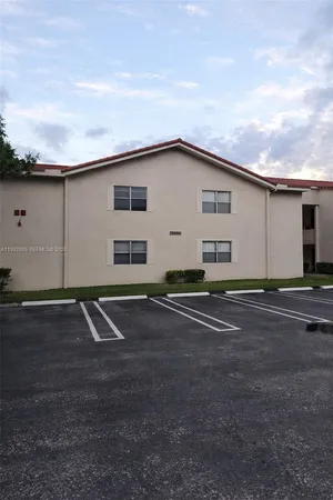 $1,650 | 3748 North University Drive, Unit A8, Coral Springs, FL 33065