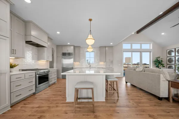 $1,395,000 | 11014 Taylor Lane, Rogers, MN 55374