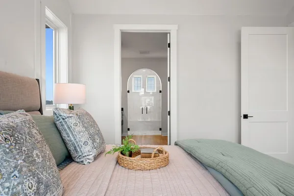 $1,395,000 | 11014 Taylor Lane, Rogers, MN 55374