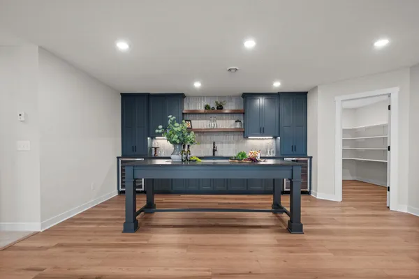 $1,395,000 | 11014 Taylor Lane, Rogers, MN 55374