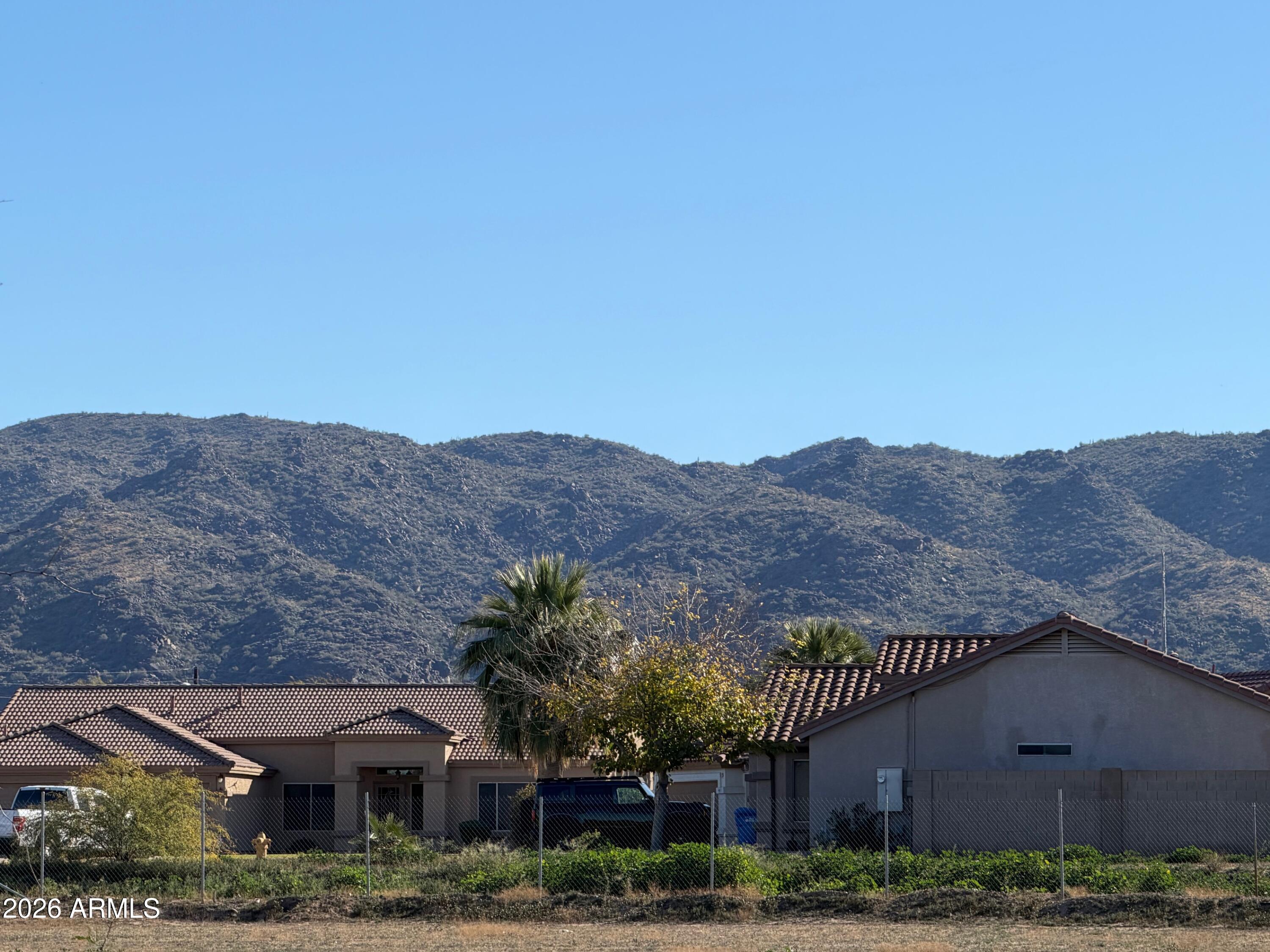 1507 East Apollo Road Phoenix, AZ 85042 - Photo 11 of 18 IMG_1305