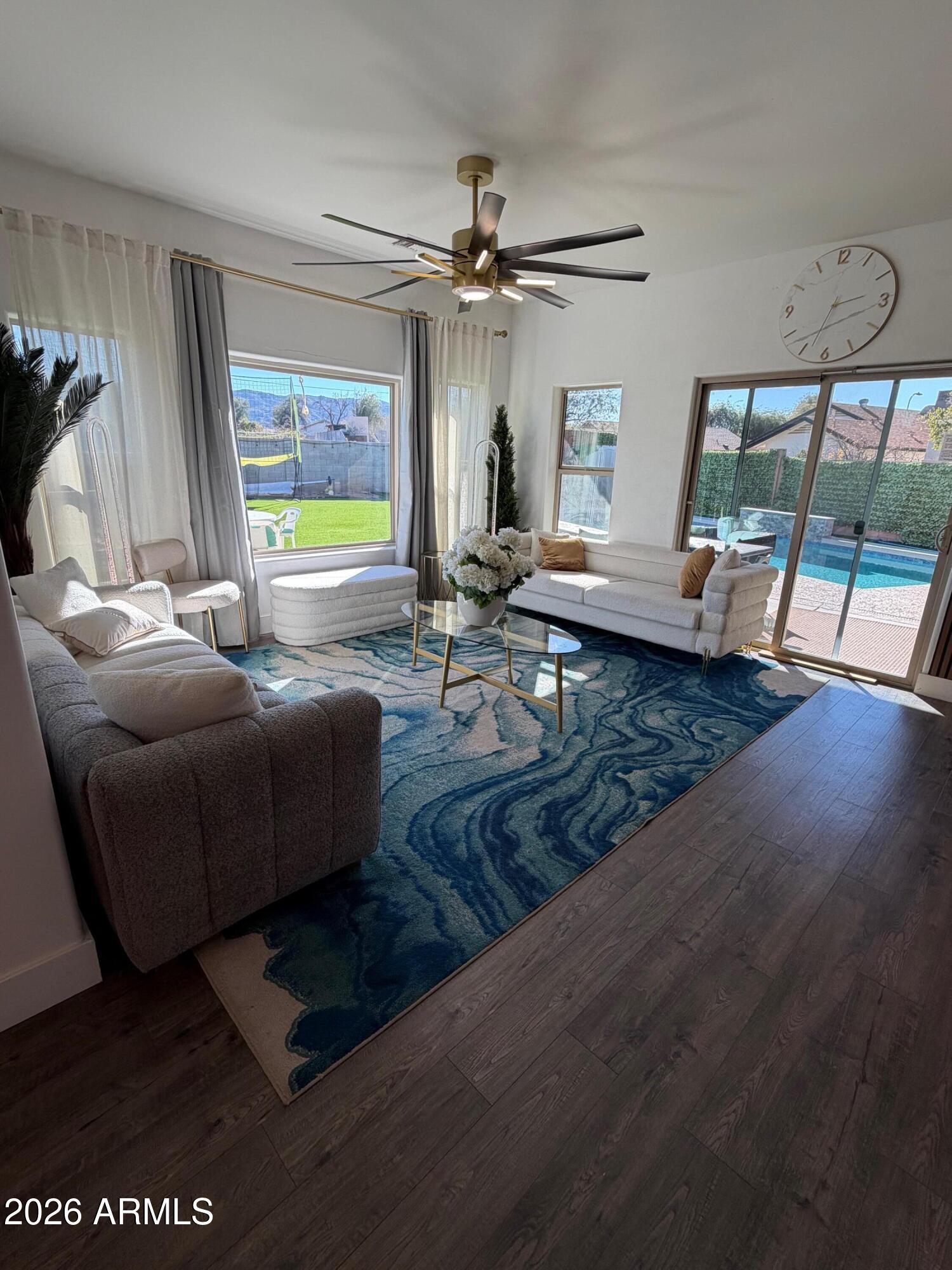 1507 East Apollo Road Phoenix, AZ 85042 - Photo 17 of 18 IMG_1224