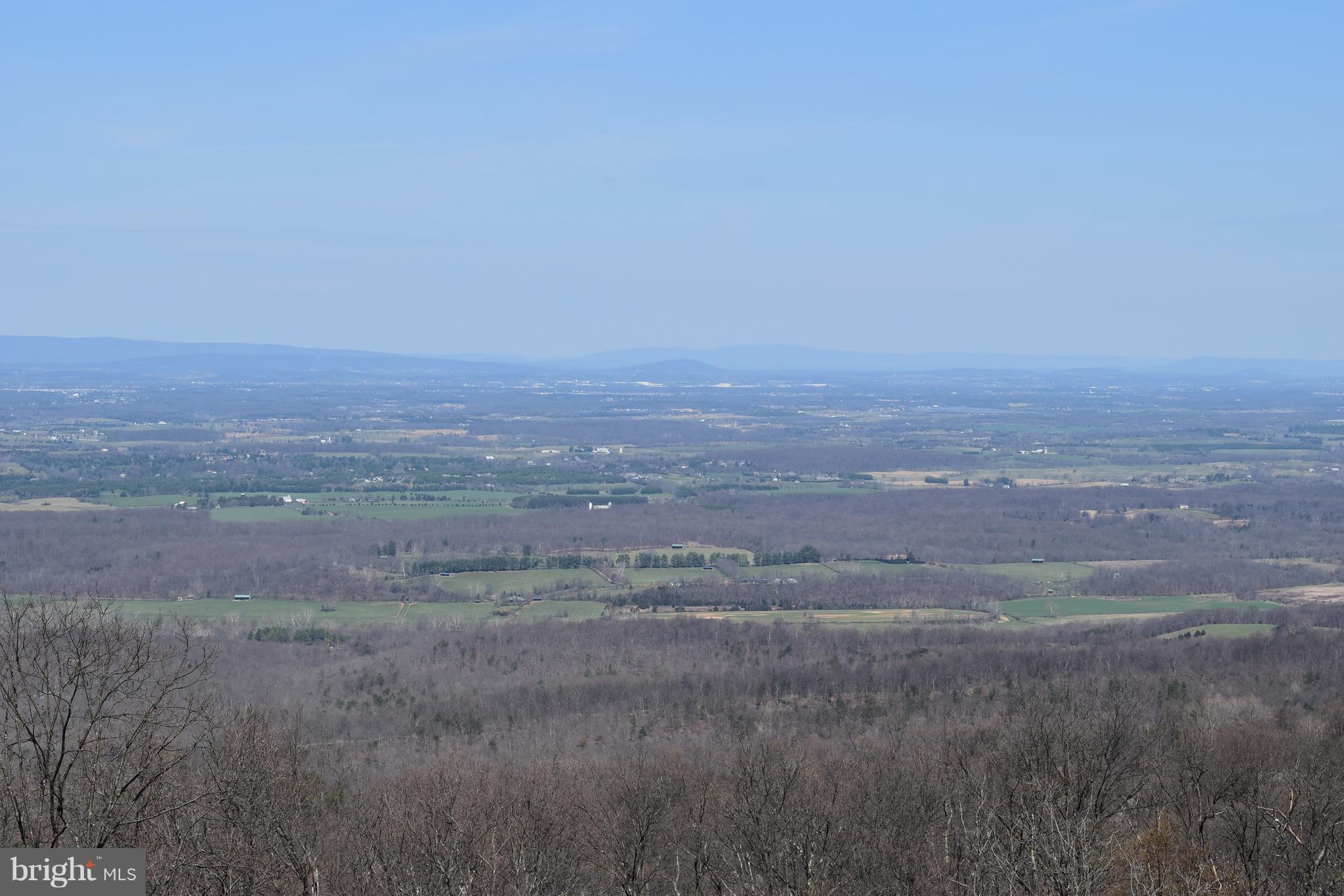 284 Luchase Road Linden, VA 22642 - Photo 26 of 26 View From Common Area